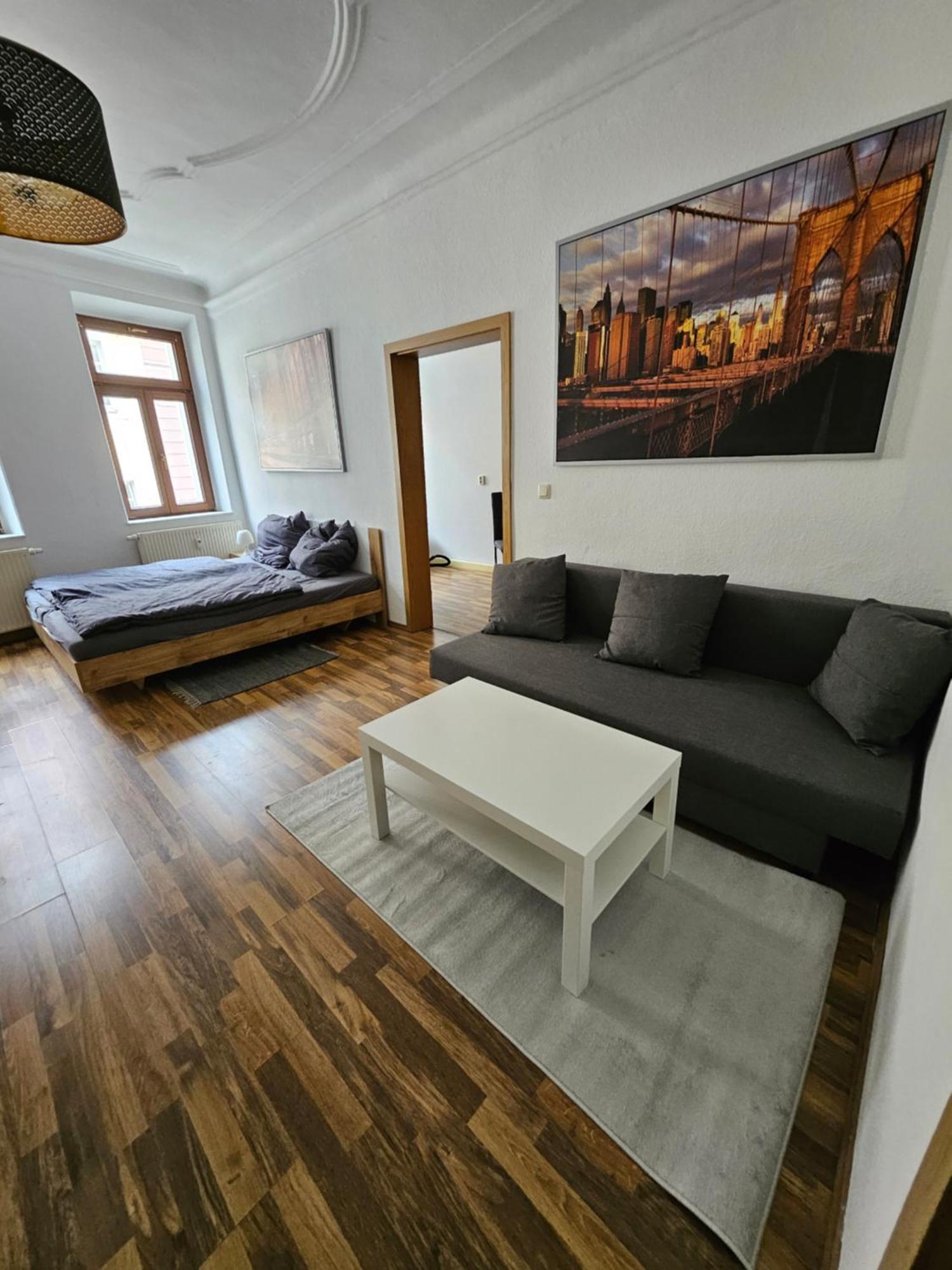 Ferienwohnung Apartment In Zittauer Stadtzentrum Innenstadt Innenring Top Lage - Wohnen Auf Zeit In Zittau - 1 Raum Wohnung Ngoại thất bức ảnh